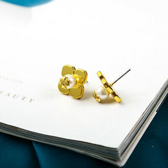 Nwot Tory Burch earrings - Picture 3 of 3